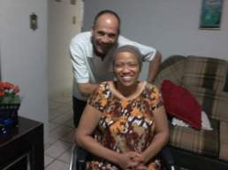 Sandra e seu marido. Créditos: arquivo pessoal.